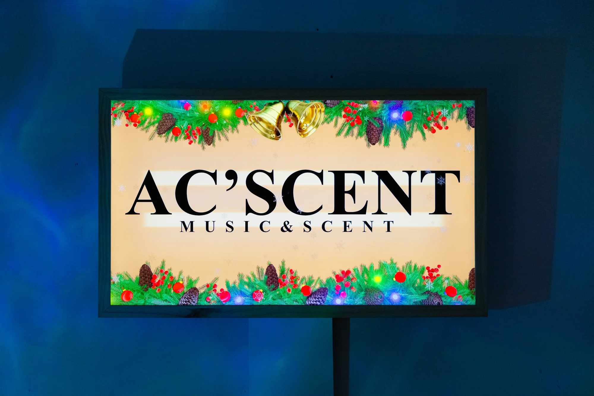 AC’SCENT 신촌 — 미디어아트와 시향 체험 공간